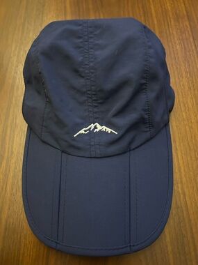 Navy and Olive performance unisex mountain cap